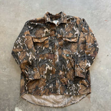 Load image into Gallery viewer, Vintage Mossy Oak Fall Foliage Camo Chamois Shirt (XL)
