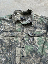 Load image into Gallery viewer, Vintage Rattlesnake Brand Realtree Chamios(L)