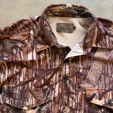 Load image into Gallery viewer, Vintage Browning Mossy Oak Breakup Camo Button-Up Shirt (L)