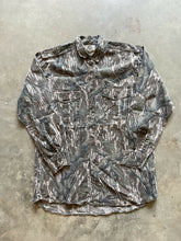 Load image into Gallery viewer, Vintage Mossy Oak Treestand Camo Strap Shirt (L)