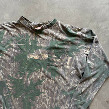 Load image into Gallery viewer, Vintage Mossy Oak Shadow Leaf Camo Long Sleeve Shirt (3XL)