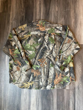 Load image into Gallery viewer, Vintage Wrangler Realtree Hardwoods Camo Chamois Shirt (2XL)