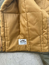 Load image into Gallery viewer, Vintage Duxbak Aircel Jacket (L)