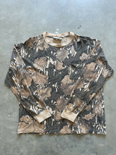 Load image into Gallery viewer, Vintage Distressed Mossy Oak Fall Foliage Camo Long Sleeve Shirt (XL)