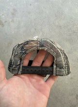 Load image into Gallery viewer, Vintage Realtree Advantage Camo Oakwood Hunting Club Hat