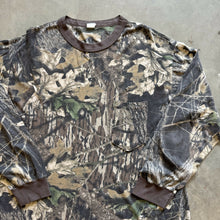 Load image into Gallery viewer, Vintage Mossy Oak Breakup Camo Shirt (XL)