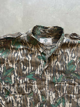 Load image into Gallery viewer, Vintage Mossy Oak Greenleaf Camo Strap Shirt (XL)