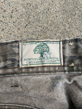 Load image into Gallery viewer, 90’s Mossy Oak Camo Denim Treestand Pants (30x28) 🇺🇸