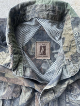 Load image into Gallery viewer, Vintage Walls Realtree Advantage Timber Camo Breathable Button-Up Shirt (2XL)
