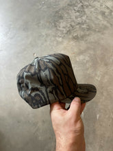 Load image into Gallery viewer, Vintage Trebark Camo Short Bill Hat