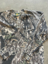 Load image into Gallery viewer, Vintage Mossy Oak Breakup Camo Henley Shirt (XL)