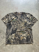 Load image into Gallery viewer, Vintage Mossy Oak Breakup Camo T-Shirt (3XL)