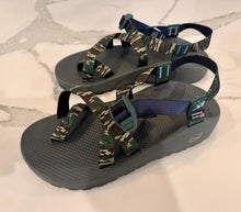 Load image into Gallery viewer, Mossy Oak Camo Men&#39;s Chaco Z/2 Classic Sandal (NEW in Box) - 11