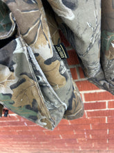 Load image into Gallery viewer, Realtree Advantage Gore-Tex Jacket (L)