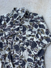 Load image into Gallery viewer, Vintage Duck Camo Flannel Shirt (M)