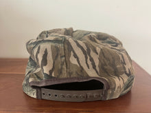 Load image into Gallery viewer, 90’s Mossy Oak Treestand Blank Snapback 🇺🇸