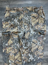 Load image into Gallery viewer, Vintage Mossy Oak Fall Foliage Camo Adjustable Waist Pants (XL)
