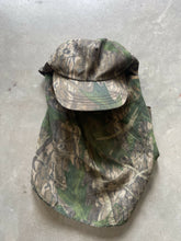 Load image into Gallery viewer, Vintage Mossy Oak Shadowleaf Camo Hat With Mask