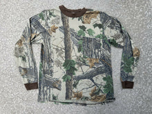 Load image into Gallery viewer, Vintage Realtree Camo Long Sleeve Shirt