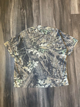 Load image into Gallery viewer, Vintage Mossy Oak Breakup Camo T-Shirt (2XL)