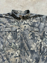 Load image into Gallery viewer, Vintage Duxback MossyOak Breakup Camo Button-Up (XXL)