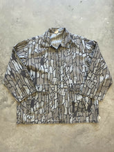 Load image into Gallery viewer, Vintage Trebark Camo Jacket (M)