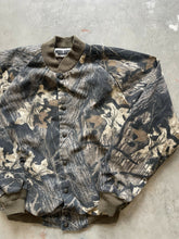 Load image into Gallery viewer, Vintage Mossy Oak Breakup Camo Bomber Jacket (L)