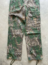 Load image into Gallery viewer, Vintage Mossy Oak Shadowleaf Camo Adjustable Waist Pants (S)