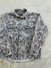 Load image into Gallery viewer, Vintage Rattlers Brand MossyOak Treestand Gen 1 Camo Chamios (M/L)