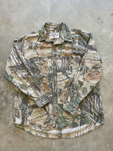 Load image into Gallery viewer, Vintage Wrangler Realtree Camo Button Up Shirt (XL)