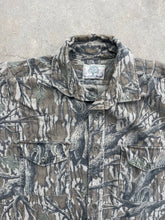 Load image into Gallery viewer, 90’s Mossy Oak Treestand Camo Chamios Shirt (L) 🇺🇸