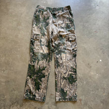 Load image into Gallery viewer, Vintage Mossy Oak Shadow Leaf Camo Adjustable Waist Pants (S)