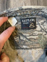 Load image into Gallery viewer, 1990’s Mossy Oak Treestand Camo Chamois Shirt (2XL)