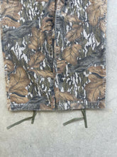 Load image into Gallery viewer, Vintage MossyOak Fall Foliage Camo Adjustable Waist Pants (29-33x31.5)