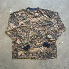 Load image into Gallery viewer, Vintage Realtree Camo Shirt (L)