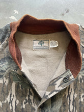Load image into Gallery viewer, Vintage Mossy Oak Treestand Camo Bomber Jacket (L)