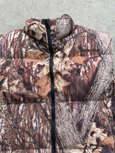 Load image into Gallery viewer, Vintage Browning MossyOak Breakup Camo Puffy Vest (XL)