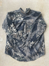 Load image into Gallery viewer, Vintage Mossy Oak Breakup Camo Button-Up Shirt (2XL)
