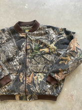 Load image into Gallery viewer, 2000’s Mossy Oak Breakup Camo Jacket (XL)