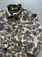 Load image into Gallery viewer, Vintage Duck Camo Insulated Jacket (L)