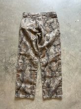Load image into Gallery viewer, Vintage Natural Gear Camo Denim Pants (L)