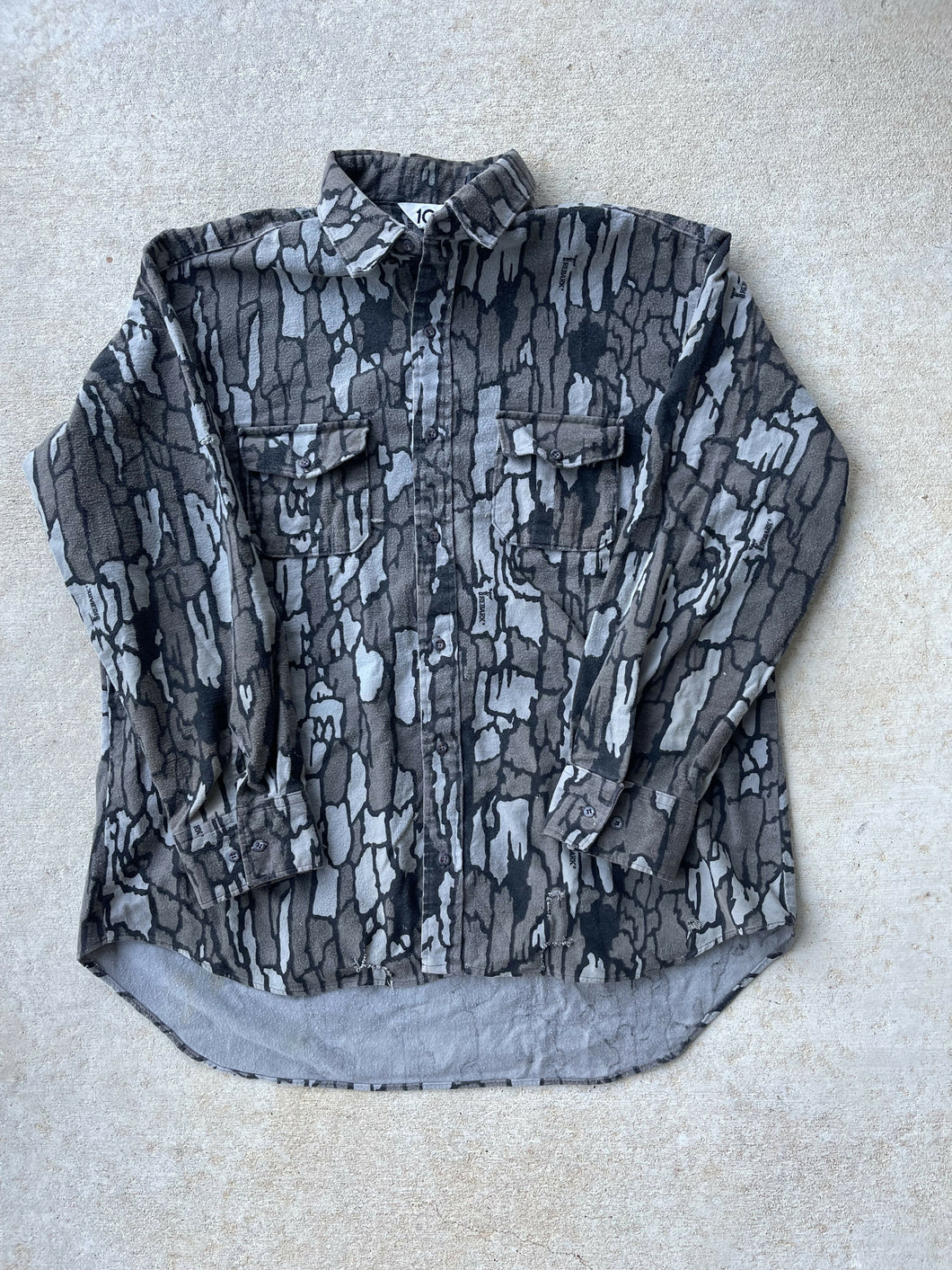 Vintage Trebark Camo Chamois Shirt (2XL)