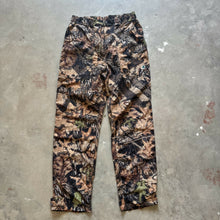 Load image into Gallery viewer, Vintage Mossy Oak Forest Floor Camo Nylon Pants (S)
