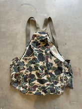 Load image into Gallery viewer, Vintage Duck Camo Bird Hunting Vest (S)