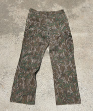 Load image into Gallery viewer, Vintage Mossy Oak Greenleaf Adjustable Pants (32x32)