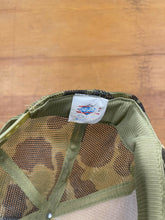 Load image into Gallery viewer, Vintage Duck Camo Rope Hat