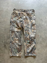 Load image into Gallery viewer, Vintage Distressed Realtree Advantage Camo Adjustable Waist Pants (XL)