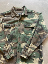 Load image into Gallery viewer, Vintage Woodland Camo Chamois Shirt (XL)