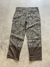 Load image into Gallery viewer, Vintage Trebark Camo Brush Pants (XL)