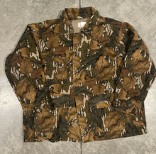Load image into Gallery viewer, 90’s Mossy Oak Fall Foliage 3 Pocket Jacket (XXL) 🇺🇸